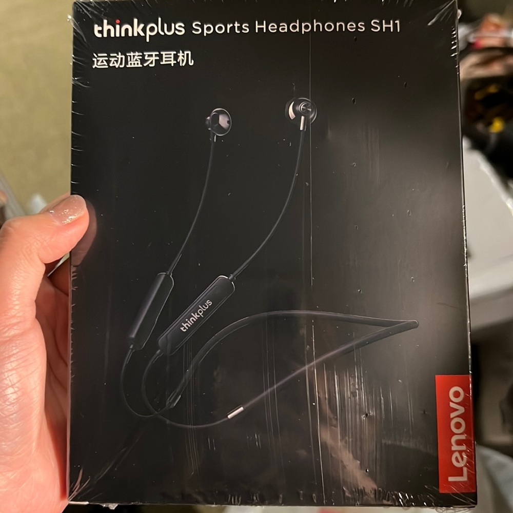 Lenovo Bluetooth headphones